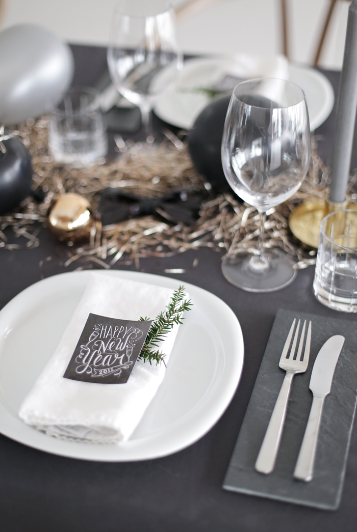 Amazing New Year's Eve Table Decorations to Try Right Now! 4