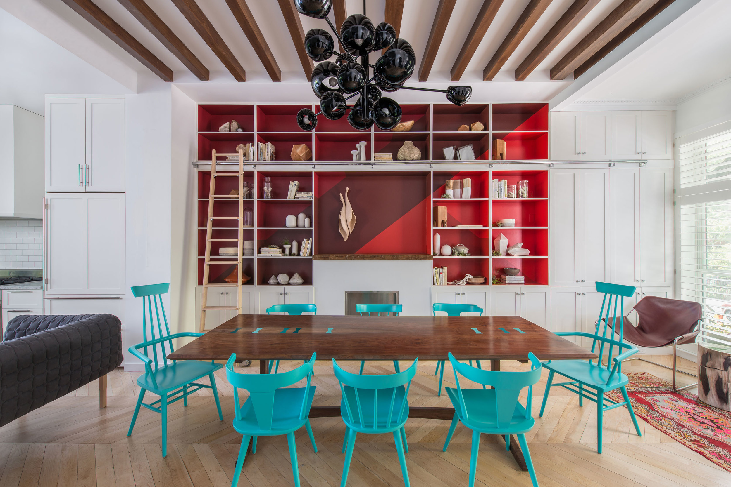 Trend Spotting Color Blocking Ideas for a Cheery Dining Room 1