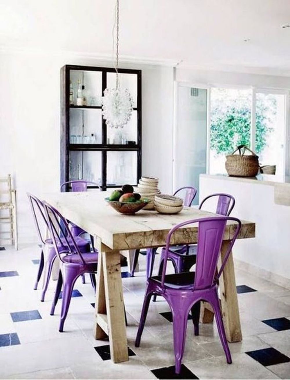 Find Out The Perfect Spring Colours For a Perfect Dining Room! 4