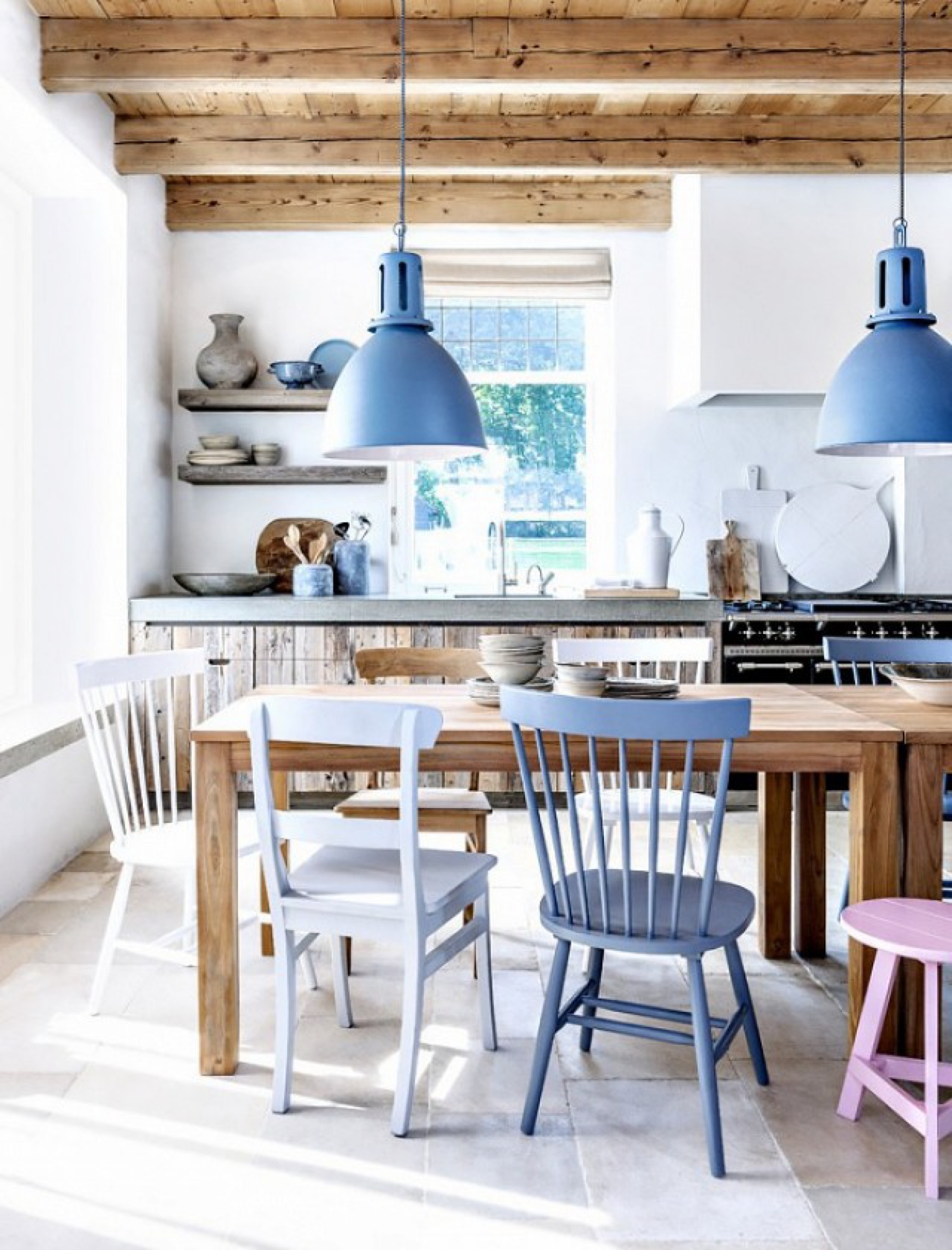 Introducing Colour Into Your Dining Room Decor Has Never Been So Easy 1