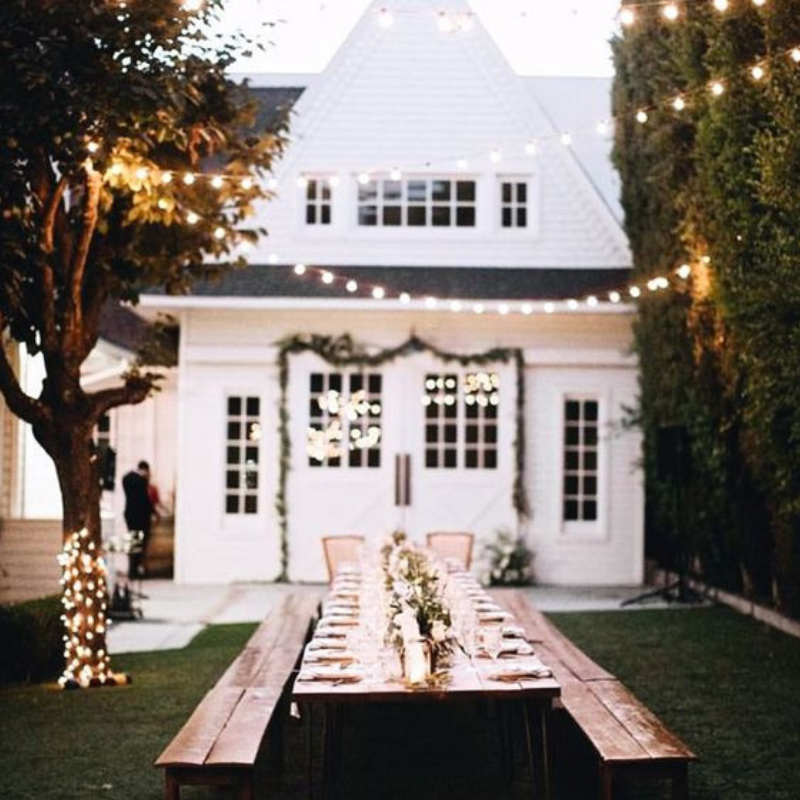 Outdoor Dining Room_ The Best Lighting Design Pieces! (2)